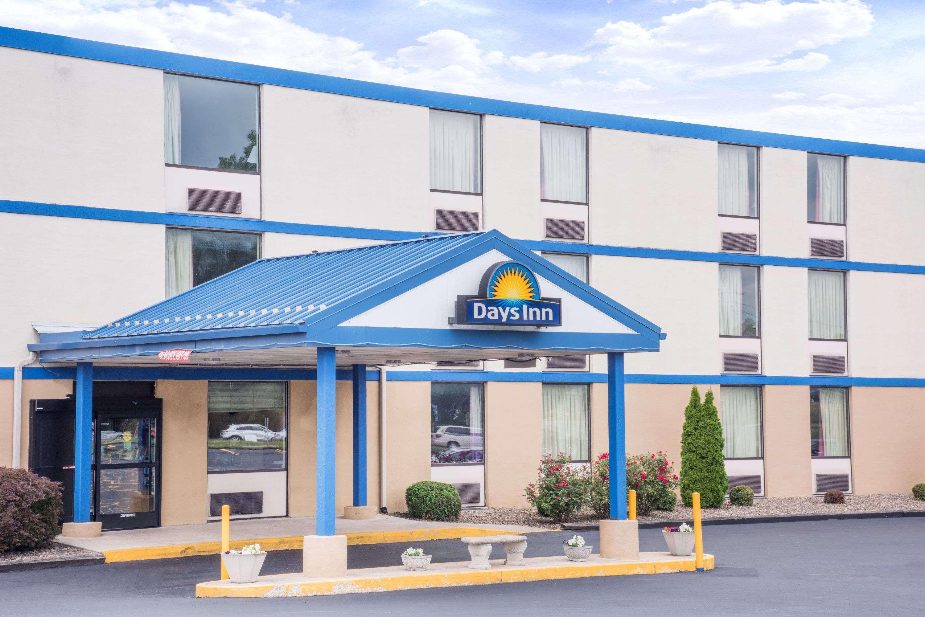 Days Inn By Wyndham Chambersburg Eksteriør bilde